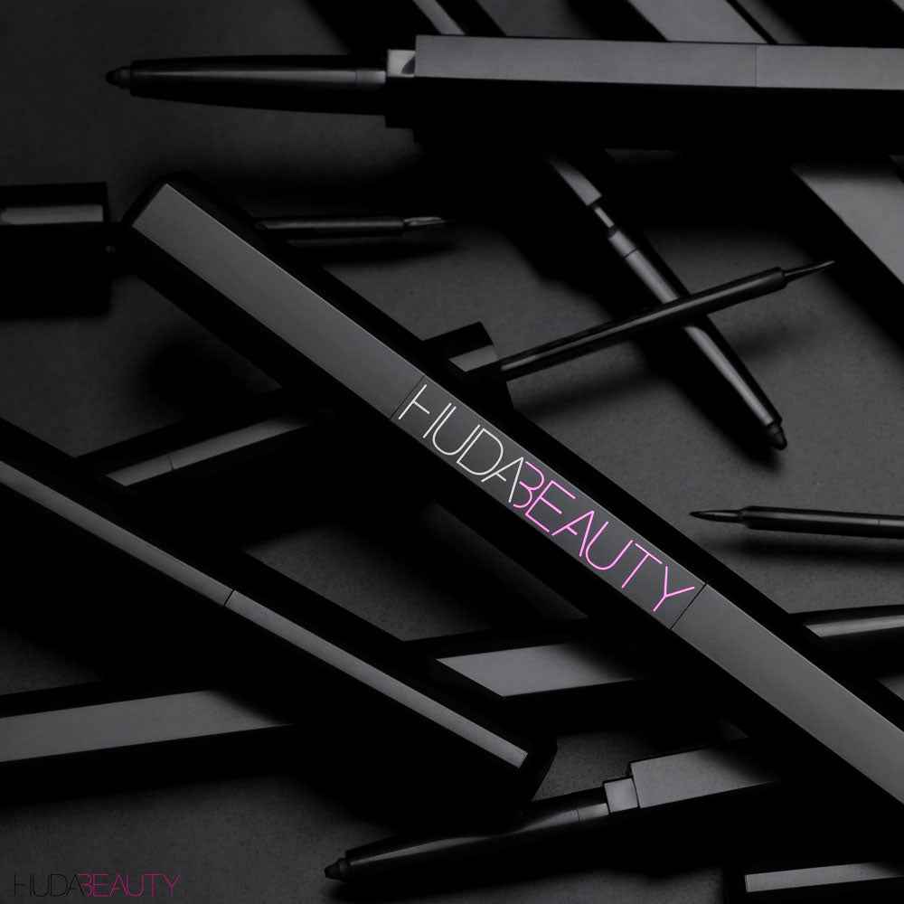 Huda Beauty Eyeiner