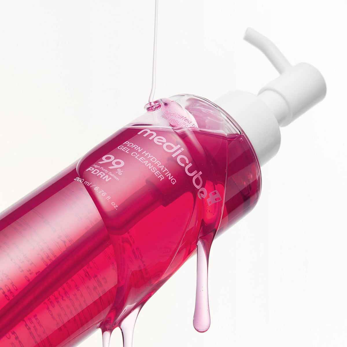 Medicube PDRN Hydrating Gel Cleanser