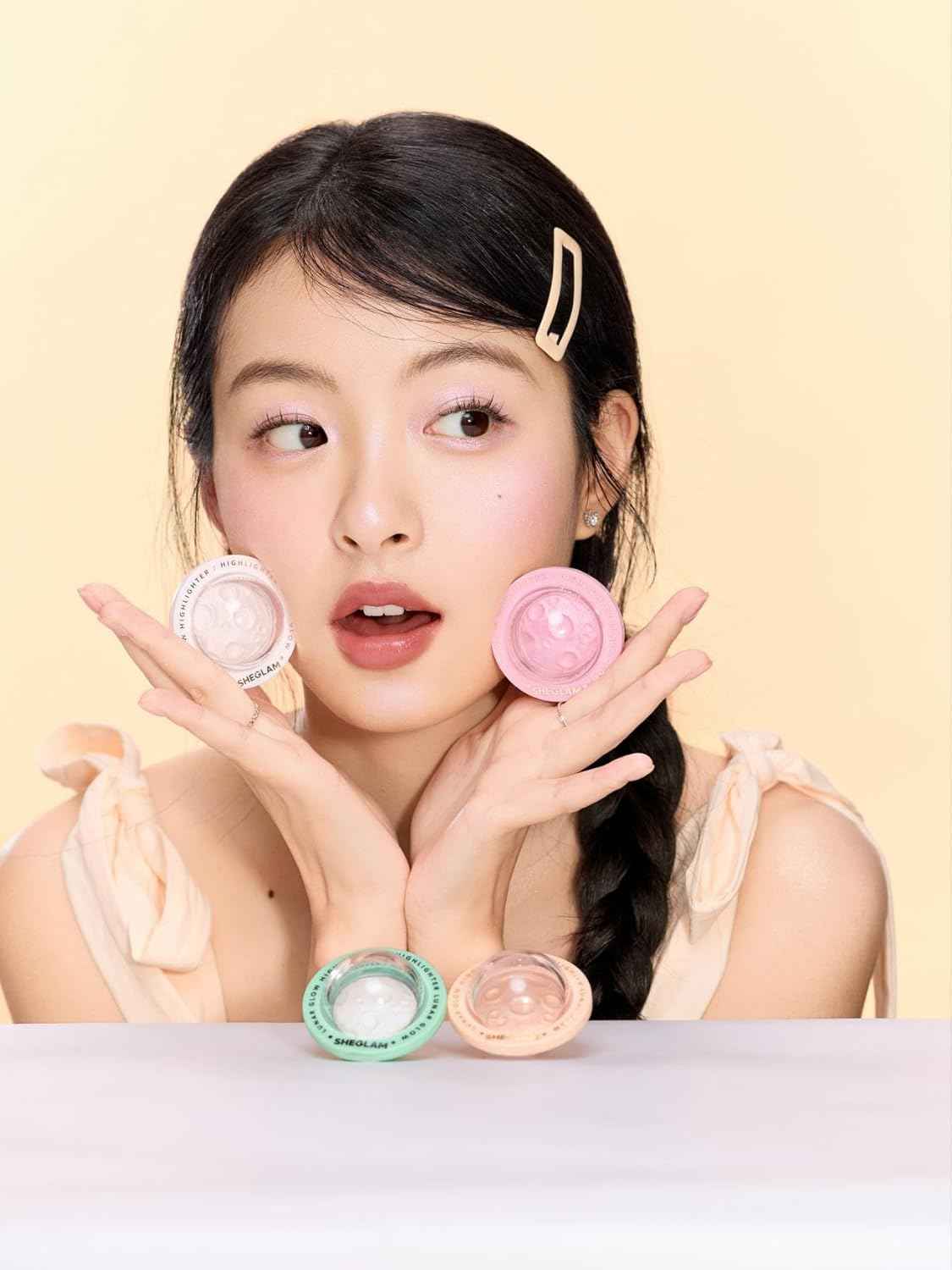 SHEGLAM Lunar Glow Highlighter