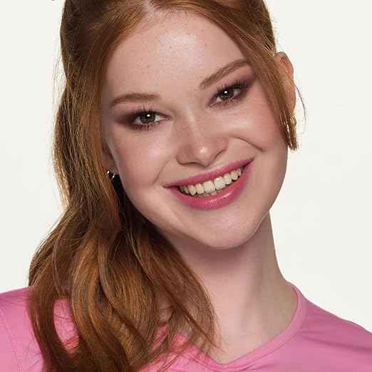 Essence Heart Core Fruity Lip Balm