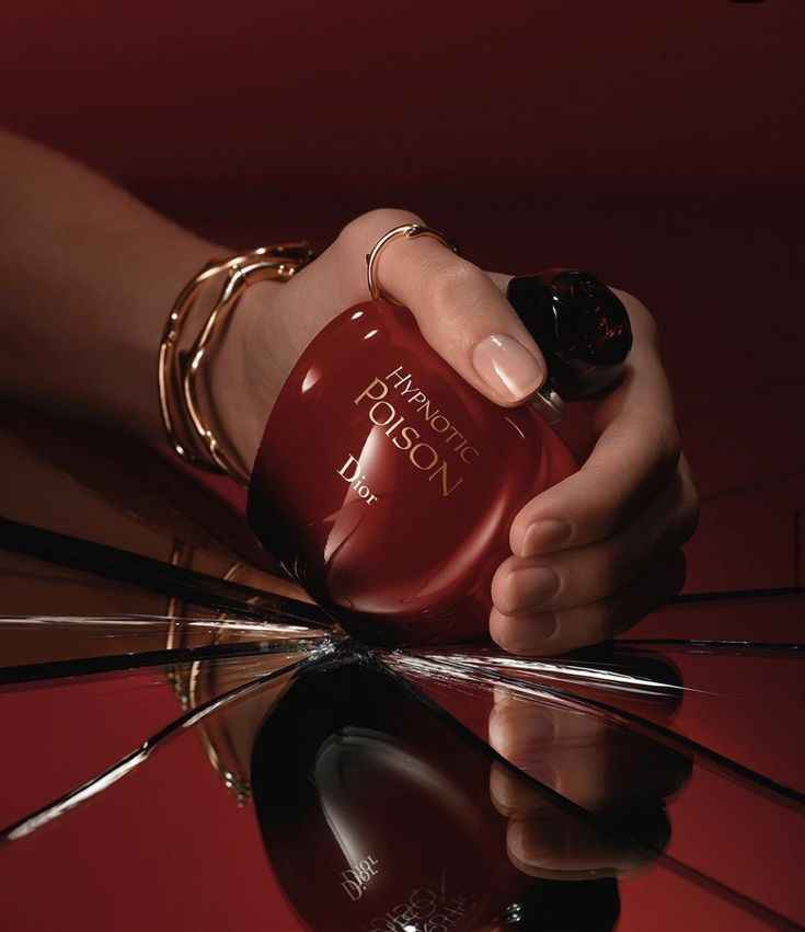 Hypnotic Poison Eau de