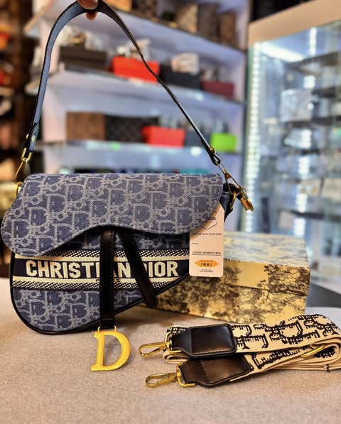 Christian Dior Saddle Bag – Signature Luxury with Iconic ‘D’ Charm