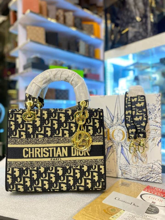 Christian Dior Handbag – Timeless Grace with Parisian Couture