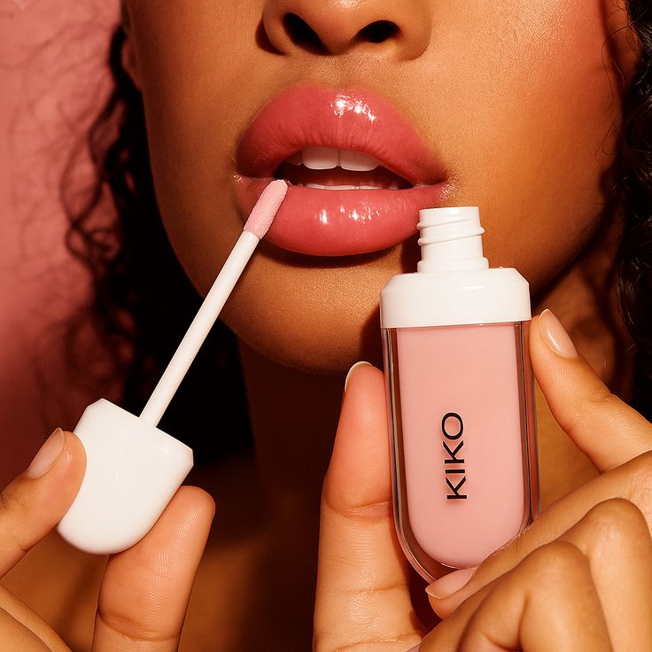 Kiko Milano 3D Hydra Lipgloss Shade 22 - Ultra Hydrating Gloss for Luscious Lips