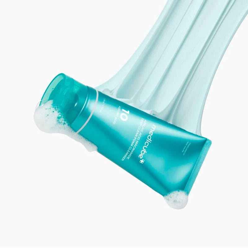 Medicube Azelaic Acid Niacinamide Foam Cleanser